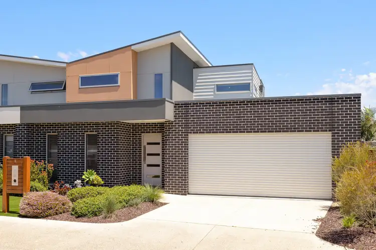3 Birch Crescent, Cowes VIC 3922