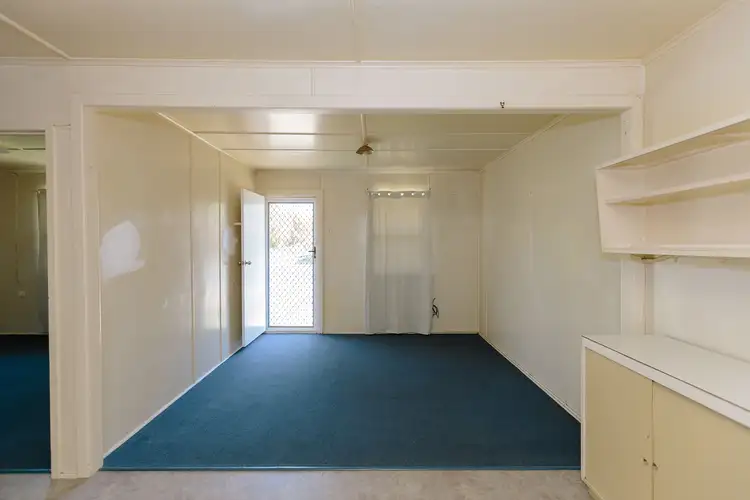 8 Hindmarsh Street