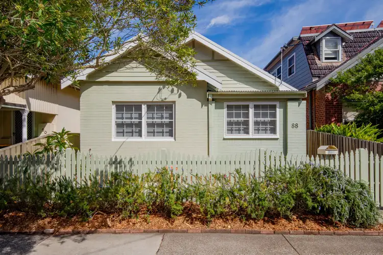 88 Corlette Street, Cooks Hill NSW 2300