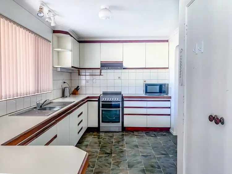 Third view of Homely house listing, 10 Thurkle Square, Dongara WA 6525