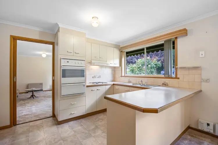 Sixth view of Homely townhouse listing, 122 Little Dodds Street, Golden Point VIC 3350