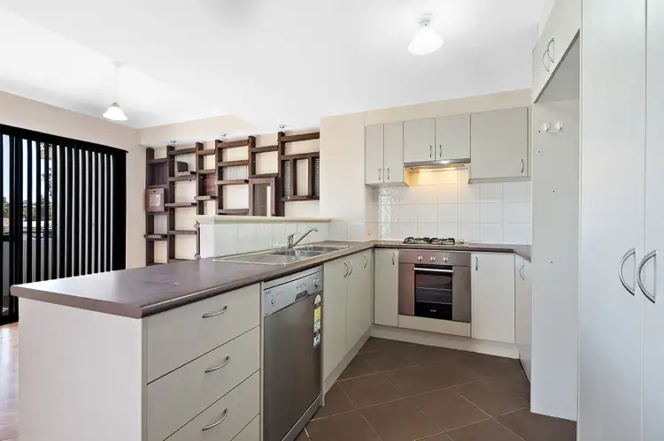 Second view of Homely other listing, 7/17 Southdown Place, Thornlie WA 6108