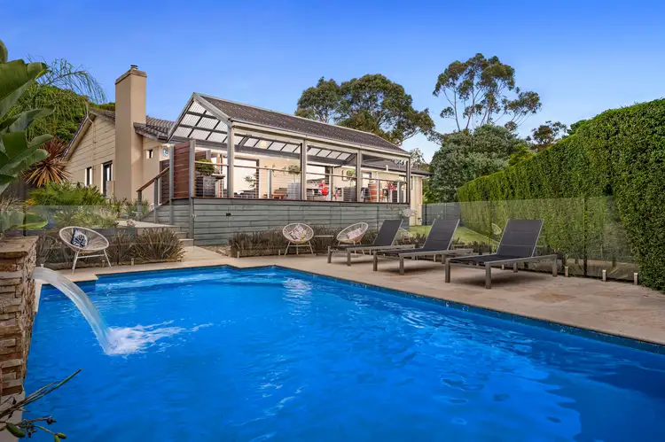 13 Frodsham Road, Ringwood VIC 3134