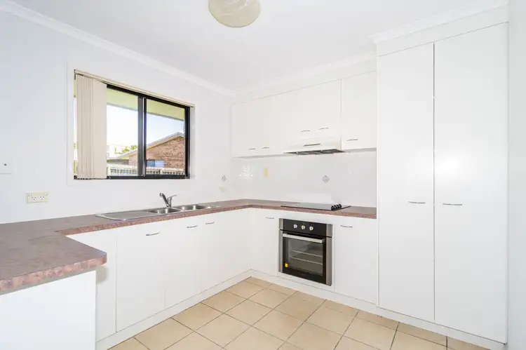 Sixth view of Homely house listing, 12 Glen Court, Point Vernon QLD 4655