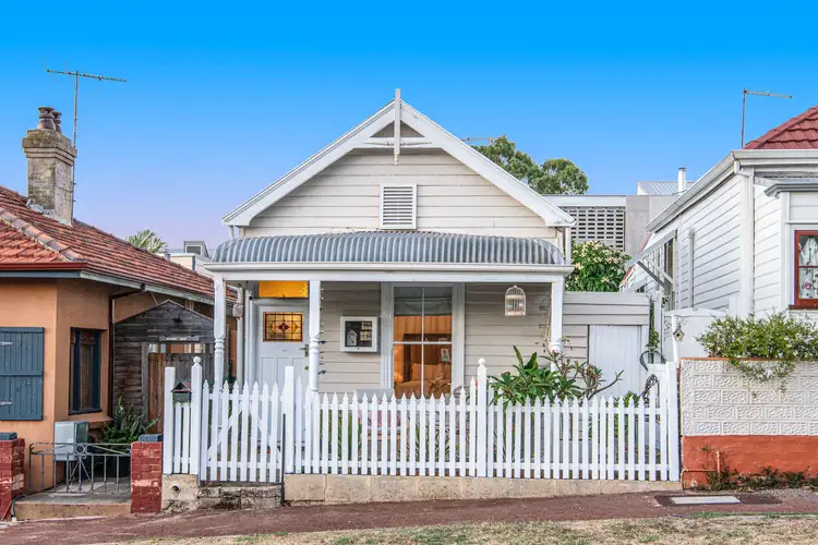 10 Marmion Street, East Fremantle WA 6158