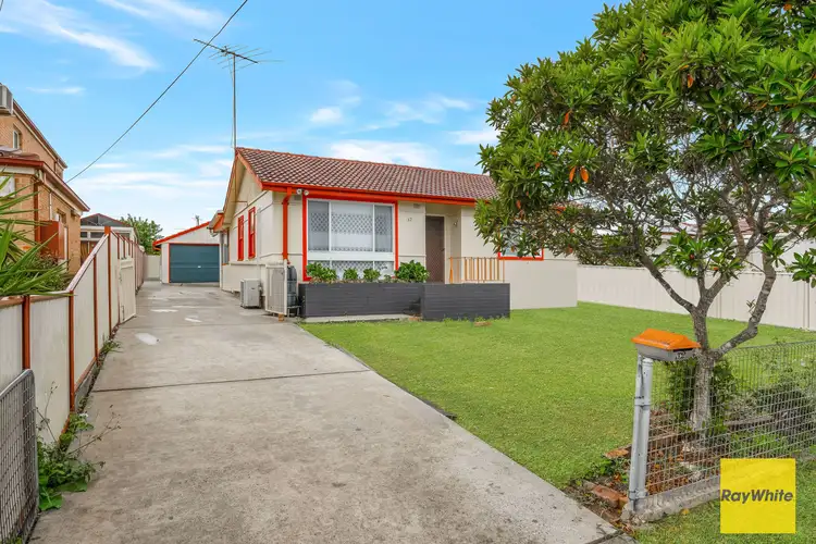 32 Birdwood Avenue, Cabramatta West NSW 2166