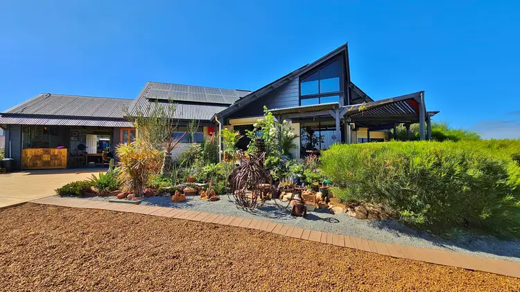4 Browne Boulevard, Kalbarri WA 6536