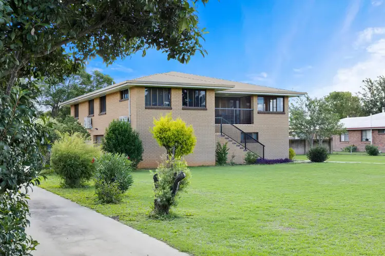 17 Briggs Street, Pittsworth QLD 4356