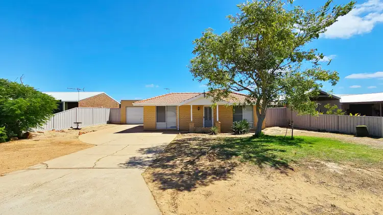 Second view of Homely house listing, 10 Callion Way, Kalbarri WA 6536