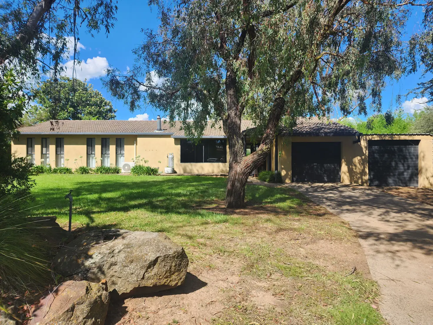 Main view of Homely house listing, 15 Freeman Crescent, Armidale NSW 2350
