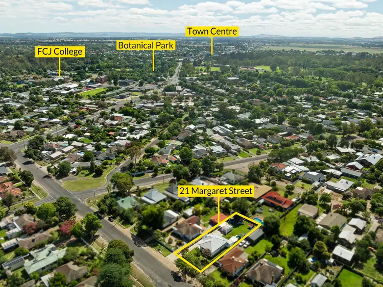 Third view of Homely house listing, 21 Margaret Street, Benalla VIC 3672