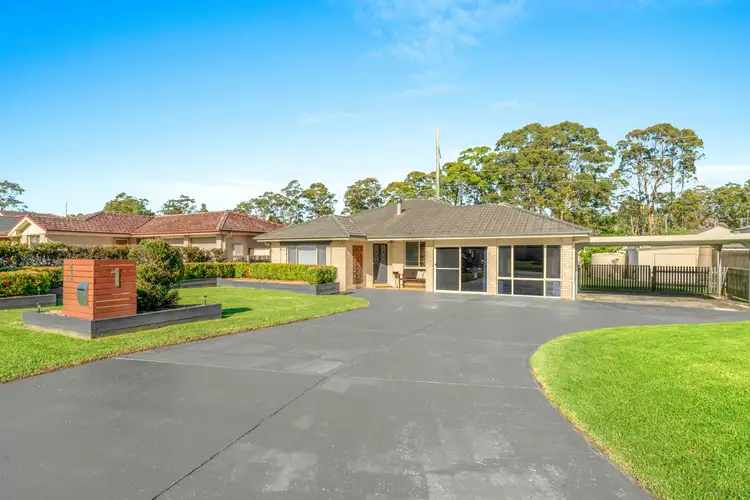 1 Lightwood Drive, West Nowra NSW 2541