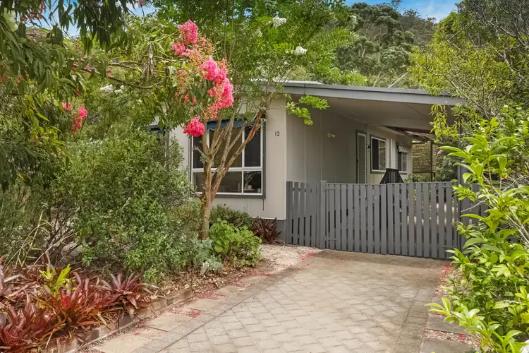 12 Genoa Place, Tascott NSW 2250