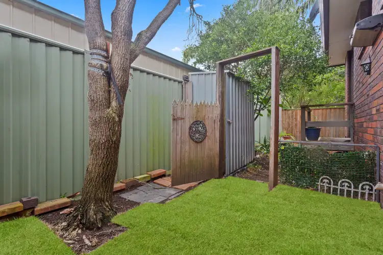 Fourth view of Homely villa listing, 6/122-124 Russell Avenue, Dolls Point NSW 2219