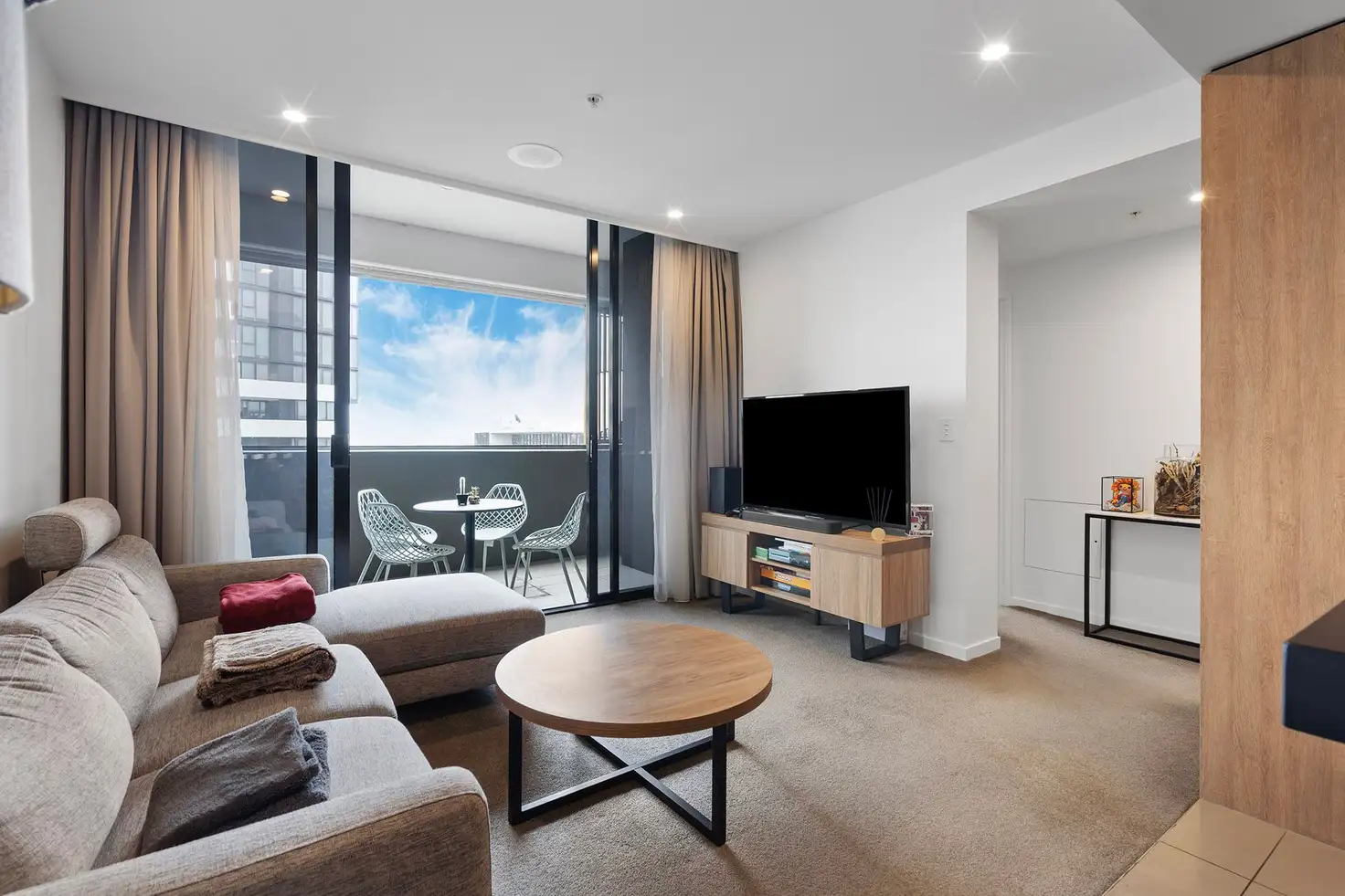 Main view of Homely apartment listing, 1501/19 Deshon Street, Woolloongabba QLD 4102