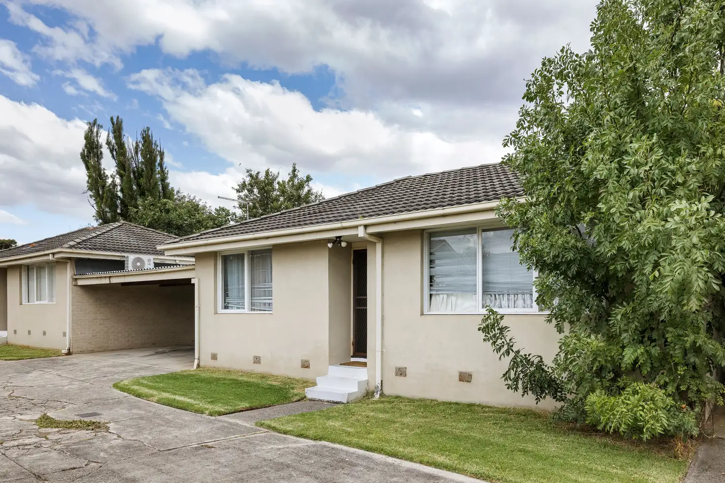 Main view of Homely house listing, 2/26 James Street, Frankston VIC 3199