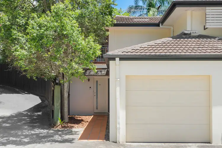 12/74 Sir Fred Schonell Drive, St Lucia QLD 4067