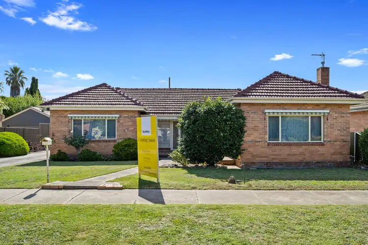 Second view of Homely house listing, 4 Margaret Crescent, Flora Hill VIC 3550