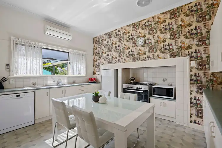 Sixth view of Homely house listing, 4 Margaret Crescent, Flora Hill VIC 3550