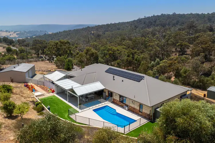 348 Meadowbrook Ramble, Bullsbrook WA 6084