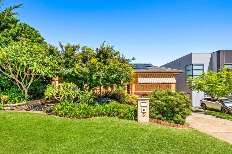 Second view of Homely house listing, 5 Kalyan Avenue, Bradbury NSW 2560