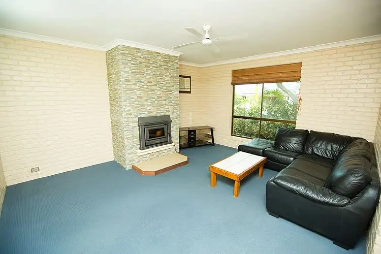 Second view of Homely house listing, 16 Jabiru Way, Waggrakine WA 6530
