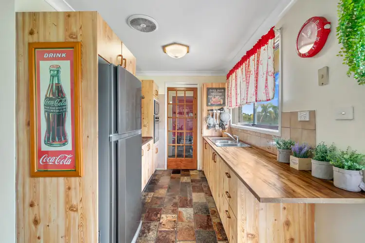 Fifth view of Homely house listing, 9 Brownlow Place, Ambarvale NSW 2560