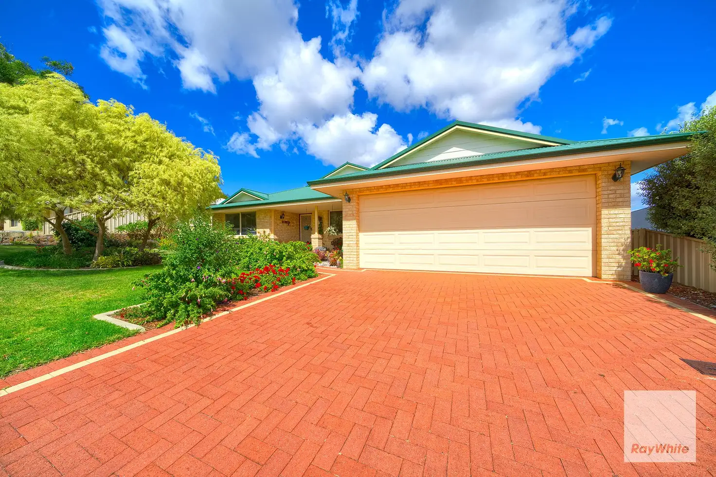 Main view of Homely house listing, 3 Ashkey Boulevard, Yakamia WA 6330