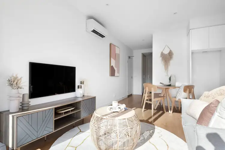 Sixth view of Homely unit listing, 1/15 Harding Avenue, Bonbeach VIC 3196