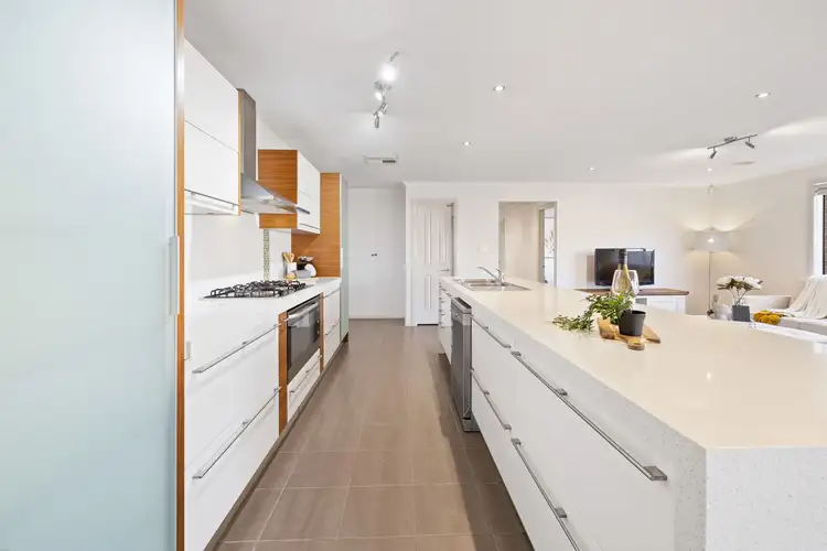 Fifth view of Homely house listing, 19 Gascoyne Way, Truganina VIC 3029