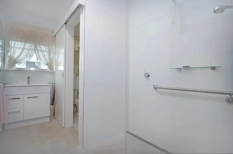 Fifth view of Homely house listing, 16 Examiner Crescent, Warrnambool VIC 3280