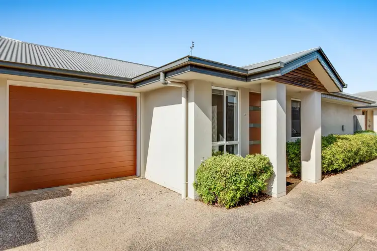 3/4A Rose Street, Wilsonton QLD 4350