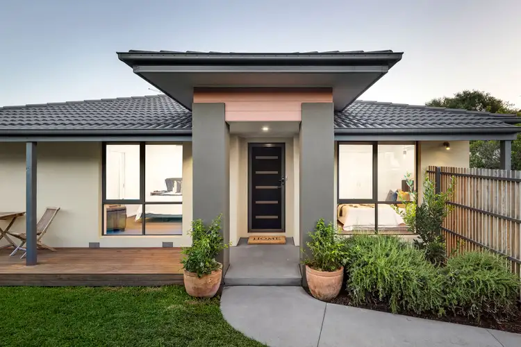 1/6 Charles Street, Seaford VIC 3198