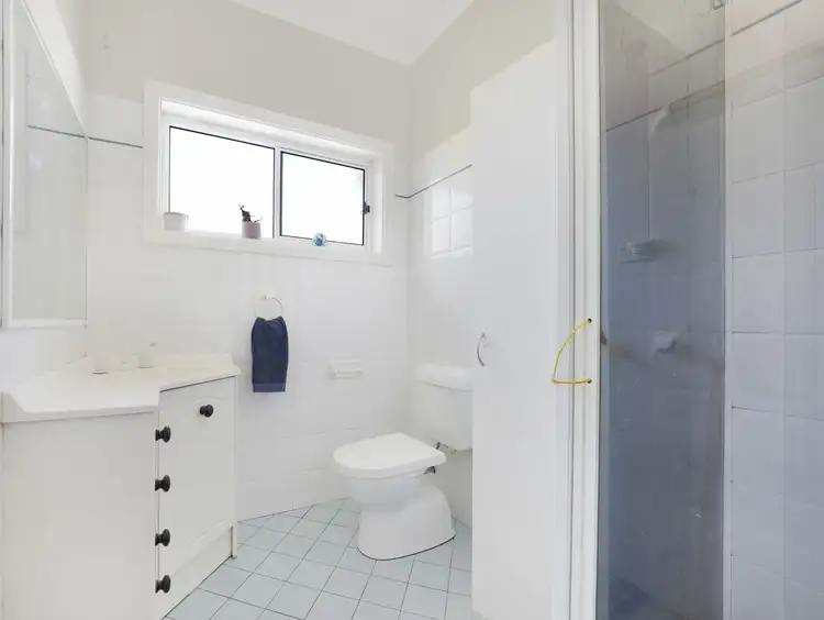 Fifth view of Homely house listing, 10 Cleverdon Crescent, Figtree NSW 2525