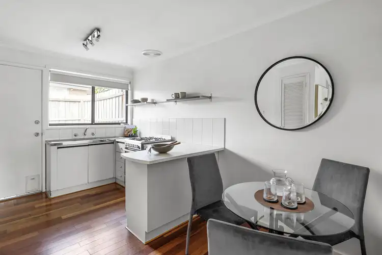 Fourth view of Homely unit listing, 6/199-201 Beach Street, Frankston VIC 3199