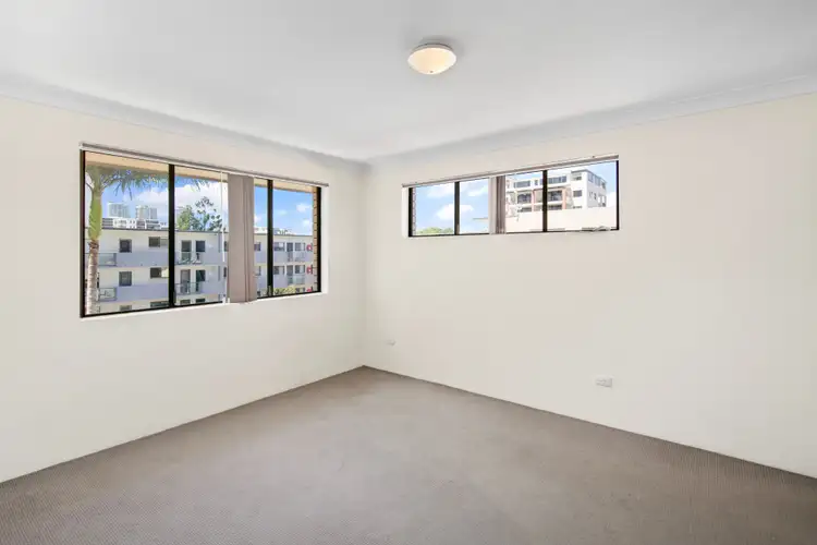 Seventh view of Homely apartment listing, 8/138 Marine Parade, Southport QLD 4215