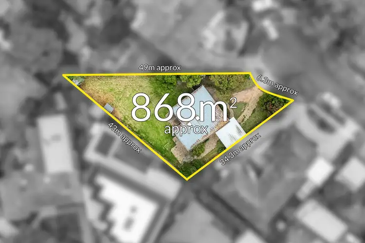 Main view of Homely house listing, 2 Como Court, Mount Waverley VIC 3149