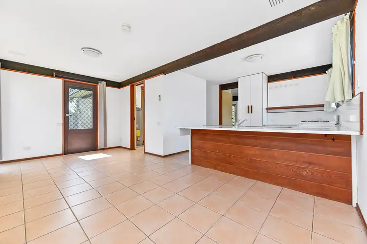 Sixth view of Homely house listing, 2 Como Court, Mount Waverley VIC 3149