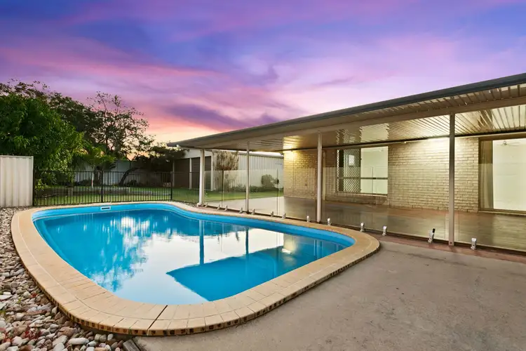 2 Yarrilee Circuit, Dundowran QLD 4655