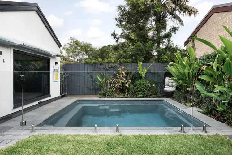 95 Hampden Road
