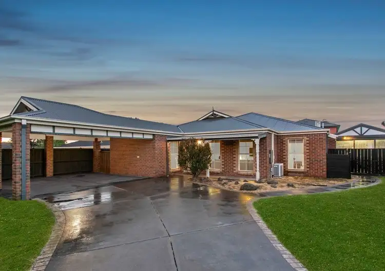 Main view of Homely house listing, 2 Petrel Place, Berwick VIC 3806