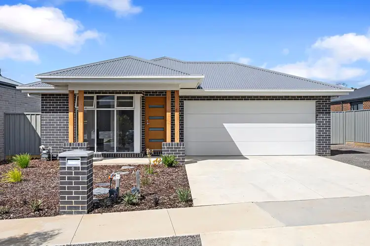 Main view of Homely house listing, 6 Santarosa Way, Epsom VIC 3551