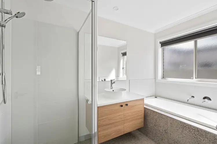 Fifth view of Homely house listing, 6 Santarosa Way, Epsom VIC 3551