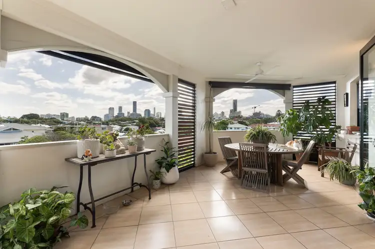 16/104 Sydney Street, New Farm QLD 4005