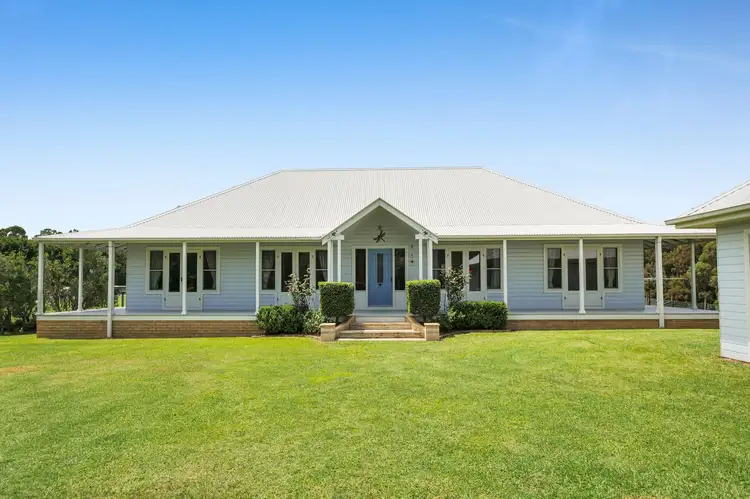6 Davies Place, Picton NSW 2571