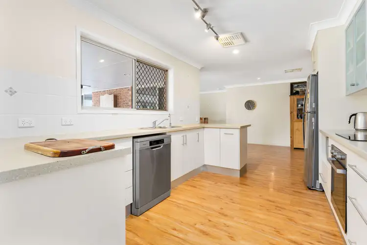 Sixth view of Homely house listing, 13 Crinum Crescent, Emerald QLD 4720