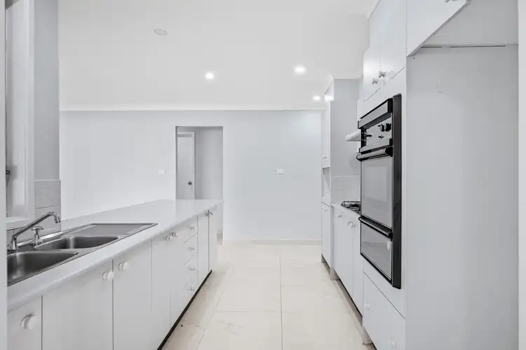 Fifth view of Homely house listing, 33 Glendower Street, Rosemeadow NSW 2560