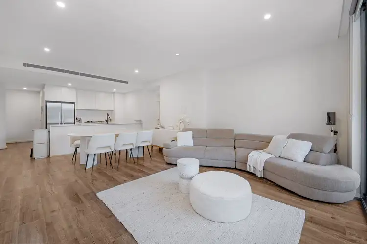 A102/2 Rowe Drive, Potts Hill NSW 2143