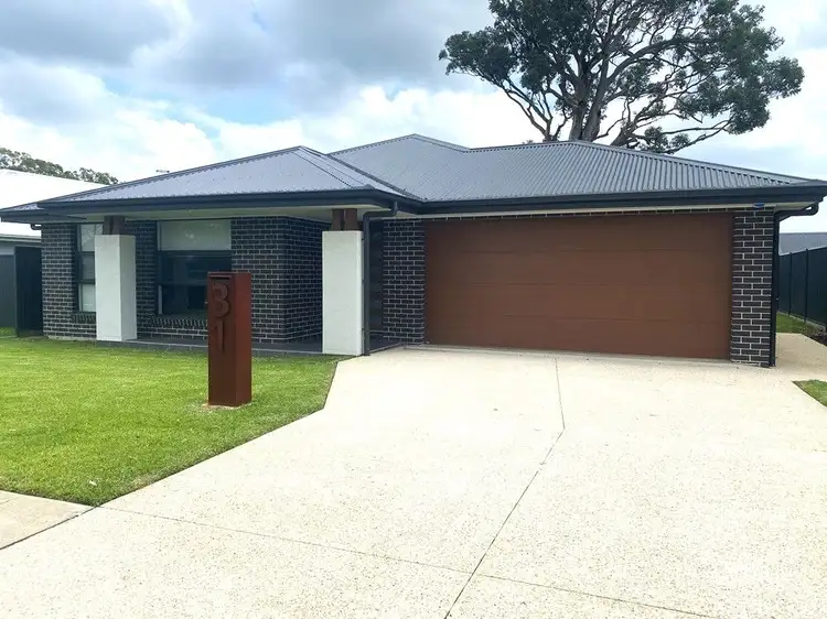 31 Brundah Road, Thirlmere NSW 2572