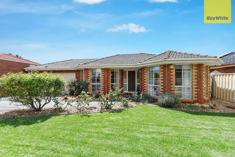 6 Goolagong Way, St Albans VIC 3021